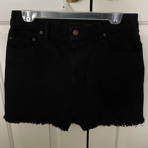 Levi’s black denim skirt